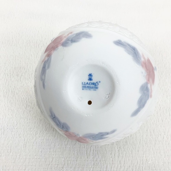 Vintage Lladro 1991 Porcelain Christmas Ball Ornament Handmade Spain New In Box - Picture 5 of 8